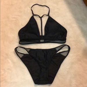 Black bikini